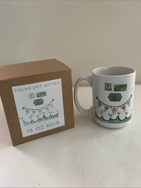 15 oz White and Green 'Go Jump in the Lake' Ceramic Mug  new in box